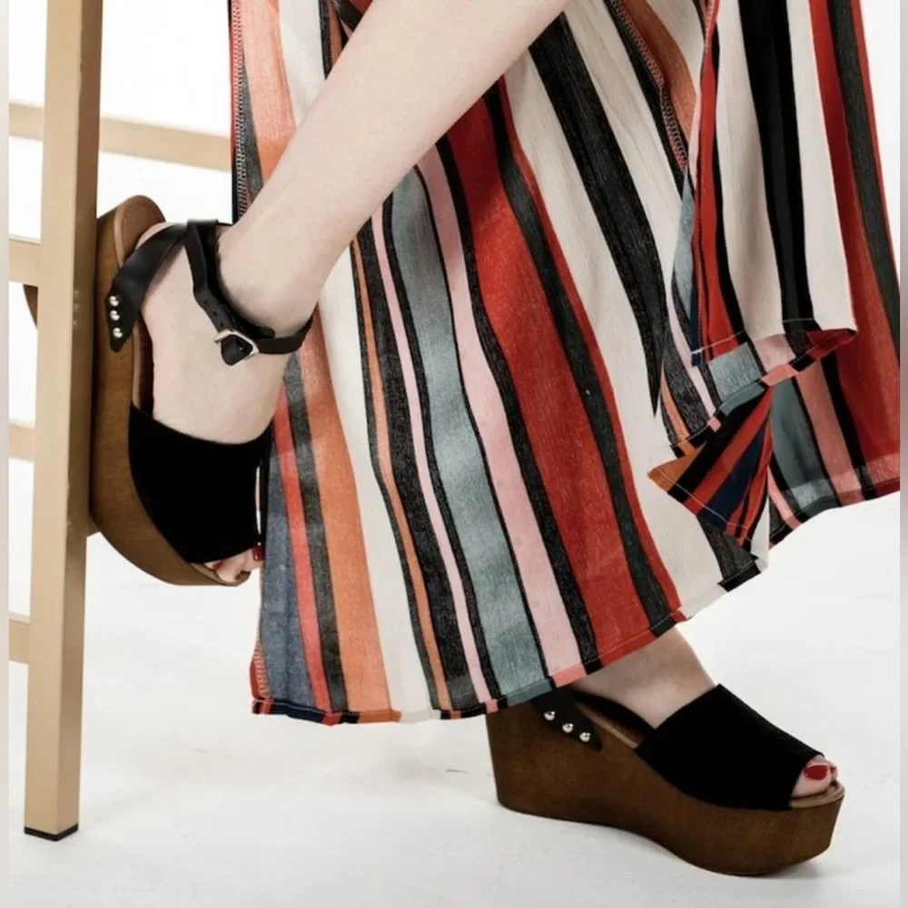 Seychelles women’s sandal “Forward Wedge” black suede strappy‎ ankle wrap strap